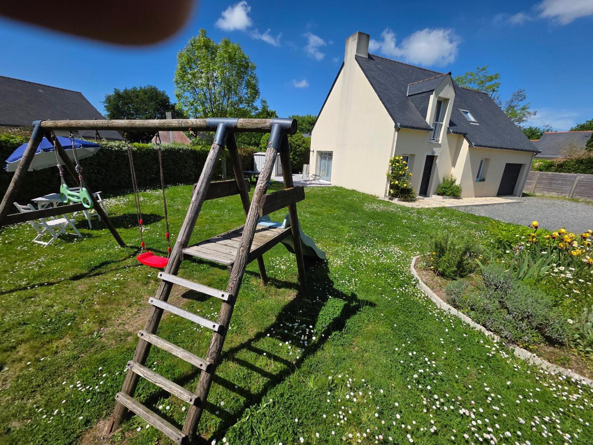Maison De Famille Situee A Saint-Molf. Exterior photo